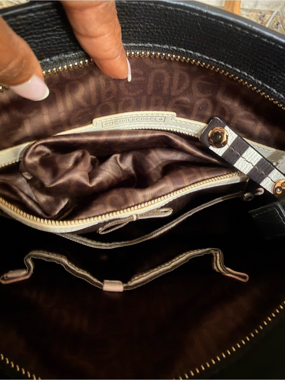 henri bendel Black Pebbled Leather Shoulder Bag with Gold Hardware As Is - Picture 14 of 15